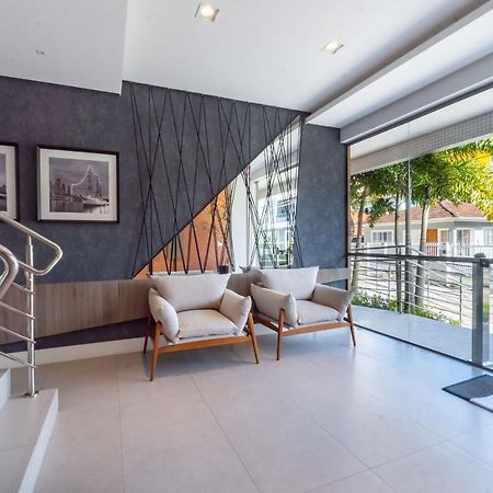 Porto Madero - Amplo Apartamento Em Condo Com Piscina Bombinhas Exteriör bild