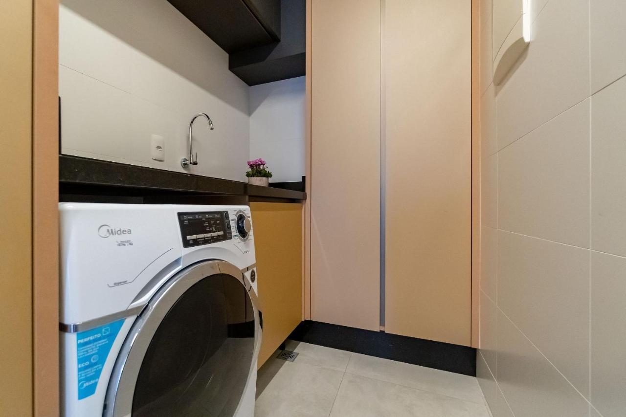 Porto Madero - Amplo Apartamento Em Condo Com Piscina Bombinhas Exteriör bild