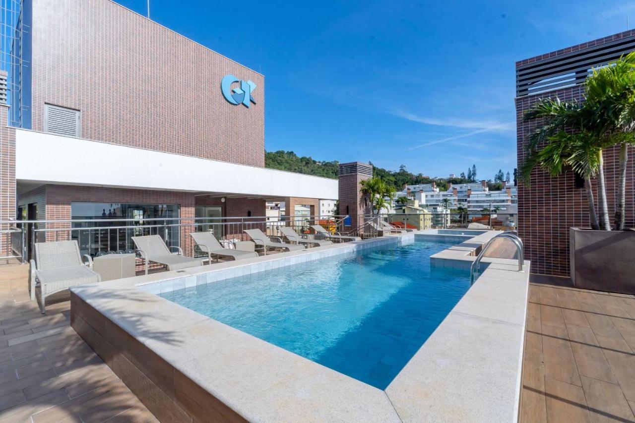 Porto Madero - Amplo Apartamento Em Condo Com Piscina Bombinhas Exteriör bild