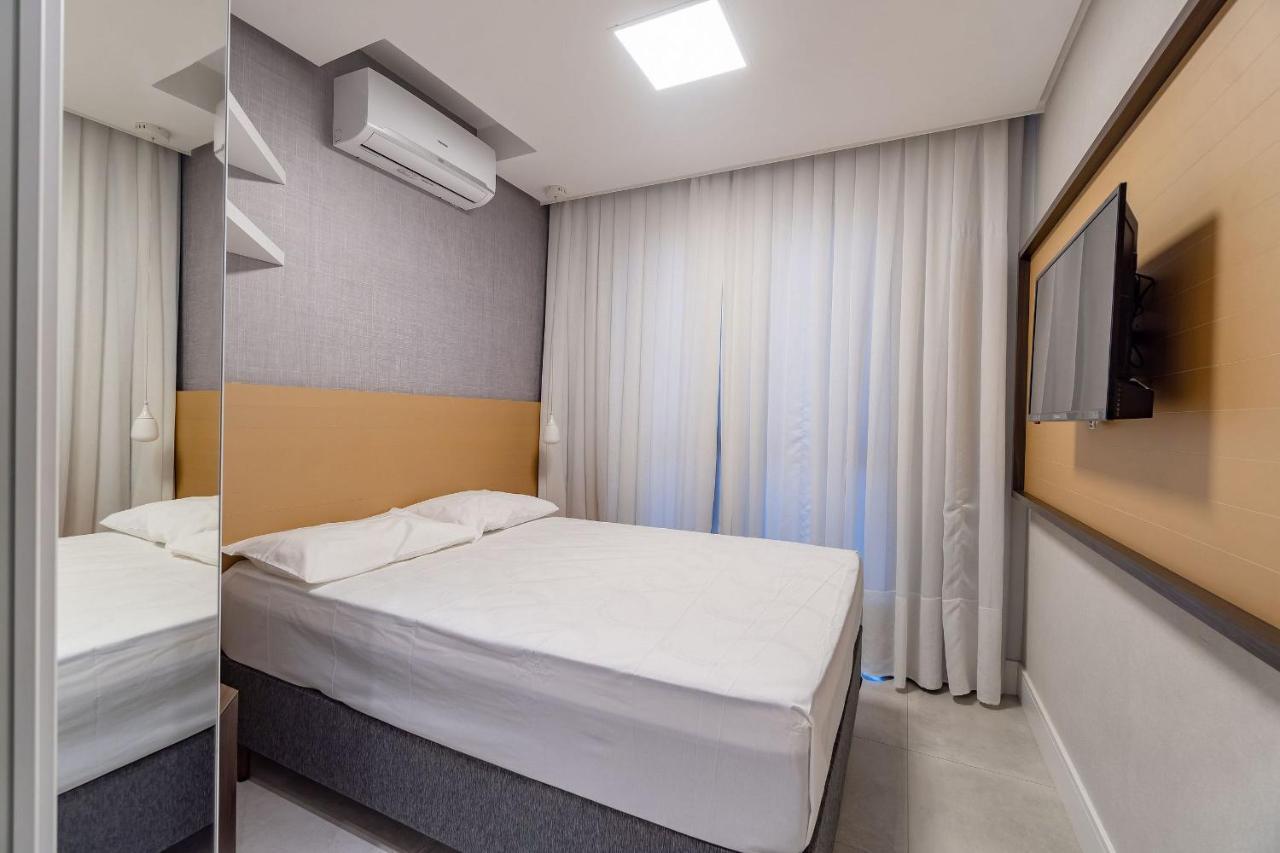 Porto Madero - Amplo Apartamento Em Condo Com Piscina Bombinhas Exteriör bild
