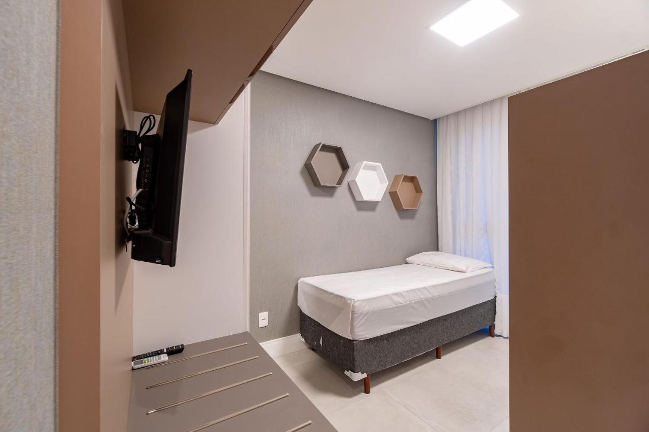 Porto Madero - Amplo Apartamento Em Condo Com Piscina Bombinhas Exteriör bild